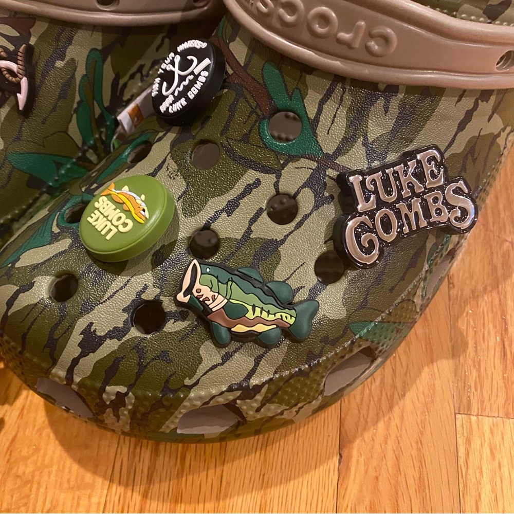 Luke Combs X Crocs Bootleggers 2022 Realtree camo clog men”s size 12 - Picture 3 of 13